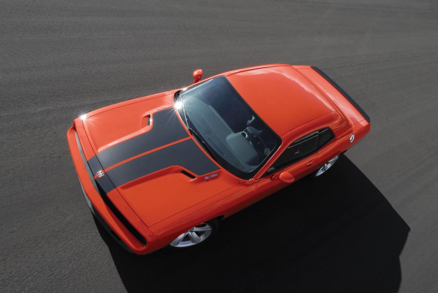  Dodge Challenger SRT8 2008 года  (фото 186 из 356)